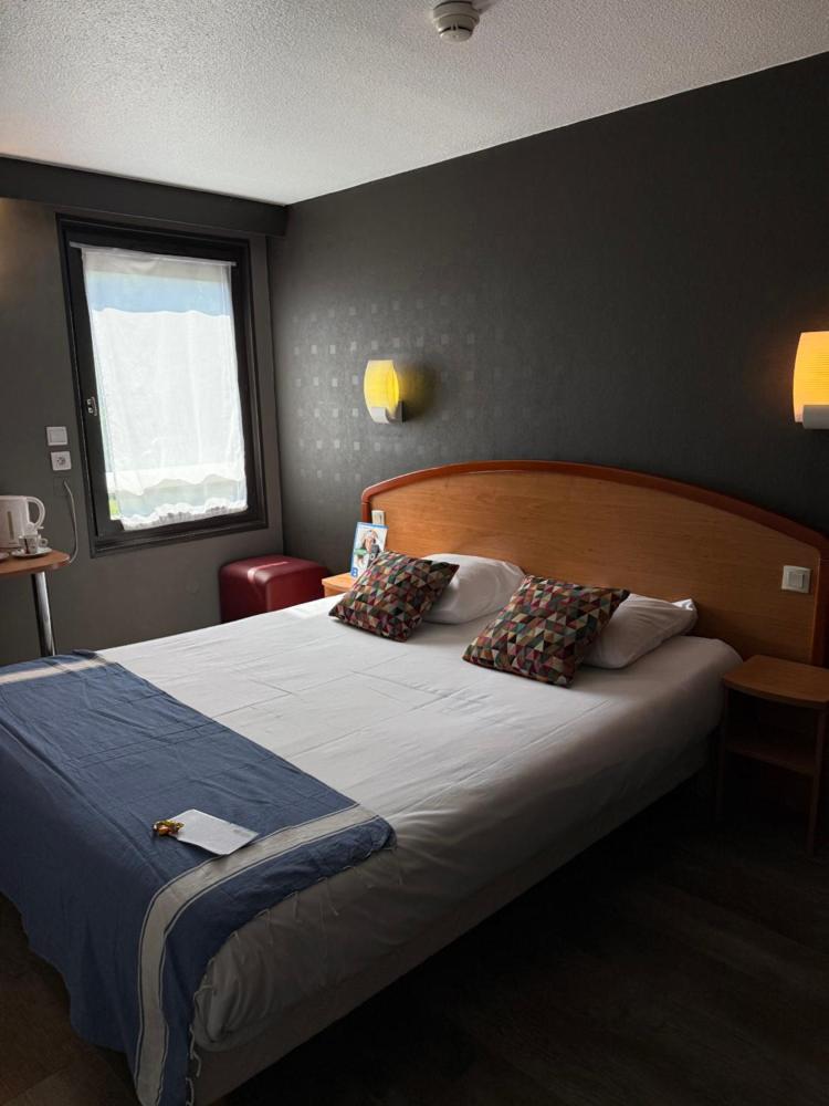 Brit Hotel Besancon l'Horloge Bagian luar foto