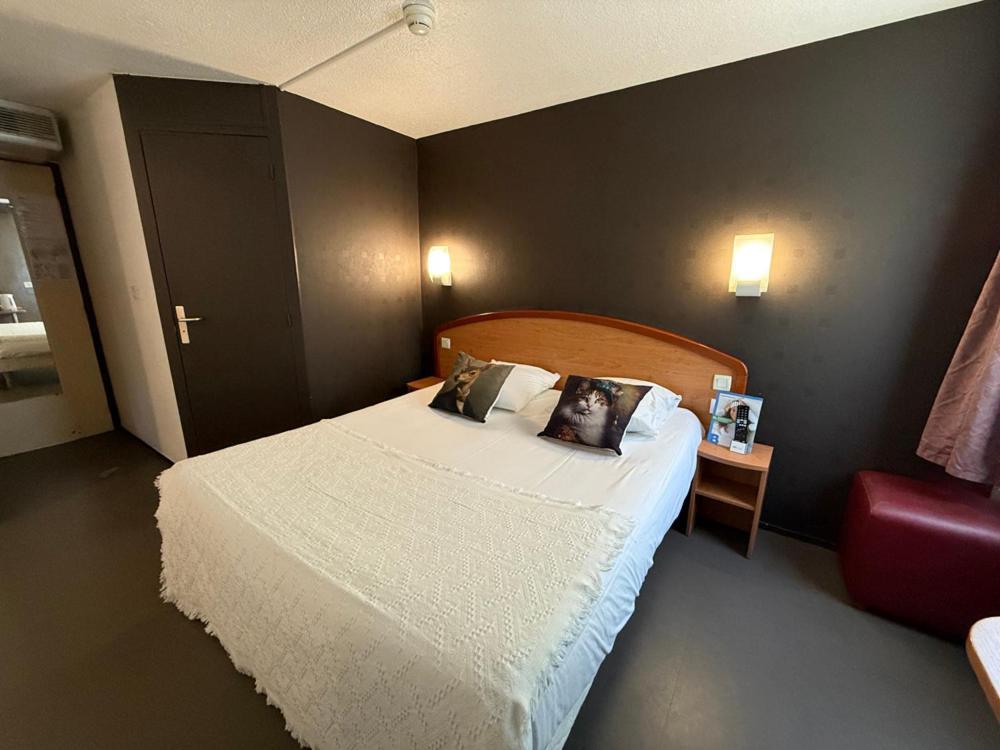Brit Hotel Besancon l'Horloge Bagian luar foto